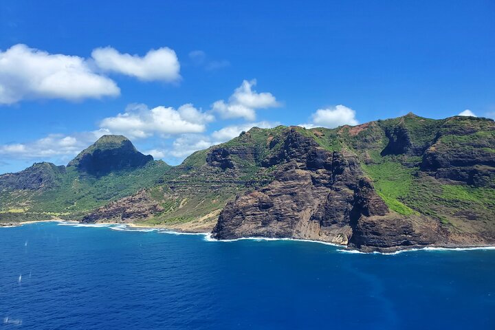 カウアイ島の素晴らしい滝とドラマチックな海岸線を巡る、プライベート・ドアオフヘリコプターツアー、写真28 | wizardtrip