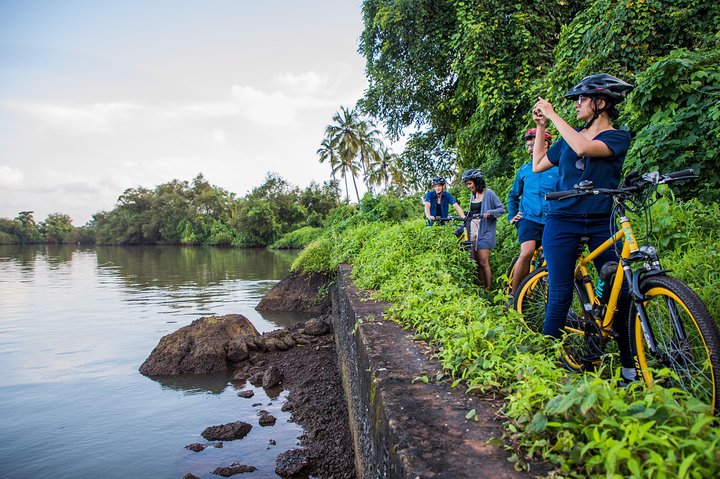 Elcykeltur på Divar Island, Goa, der udforsker kulturarv og lokalt liv, foto 9 | wizardtrip