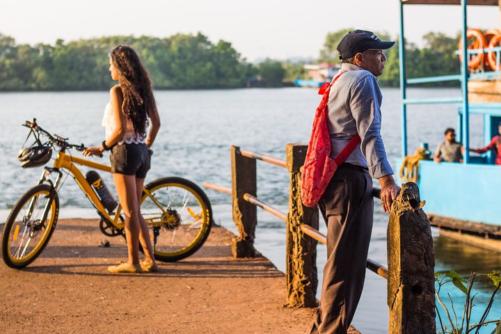 Elcykeltur på Divar Island, Goa, der udforsker kulturarv og lokalt liv, foto 14 | wizardtrip