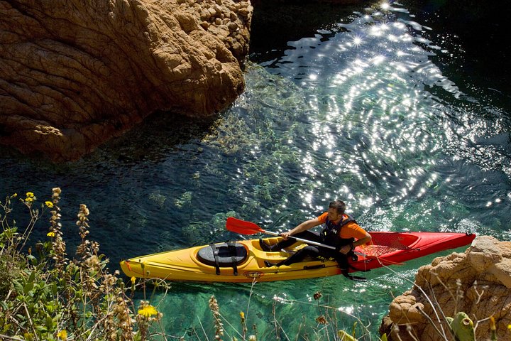 Kajak- og snorkeleventyr, der udforsker havgrotter og bugter langs Costa Brava, foto 6 | wizardtrip