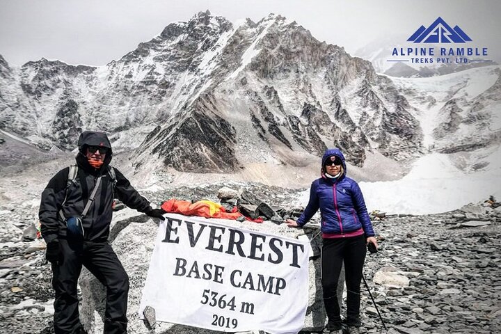 Vandre gennem Himalaya til Everest Base Camp, oplev fantastisk bjergudsigt og sherpa-kultur, foto 9 | wizardtrip