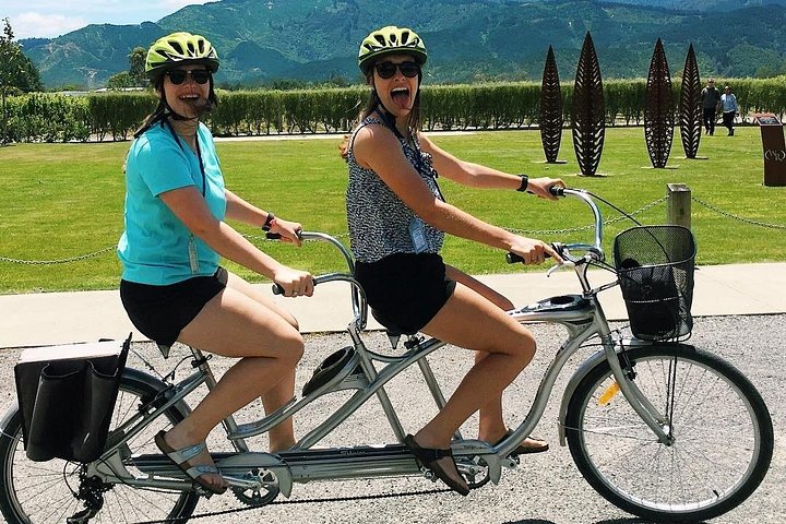 Zelf begeleide fietstocht door Blenheim wijngaarden, het verkennen van lokale wijnhuizen en genieten van wijnproeverijen, foto 22 | wizardtrip