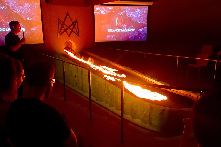 Lava Show Vik Inngangsbillett | wizardtrip