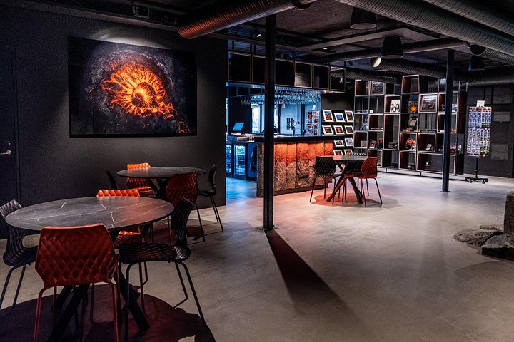 Live lava show experience in Reykjavik, Iceland, showcasing molten lava, photo 13 | wizardtrip