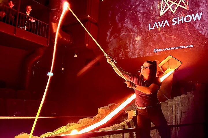 Live lava show experience in Reykjavik, Iceland, showcasing molten lava, photo 20 | wizardtrip