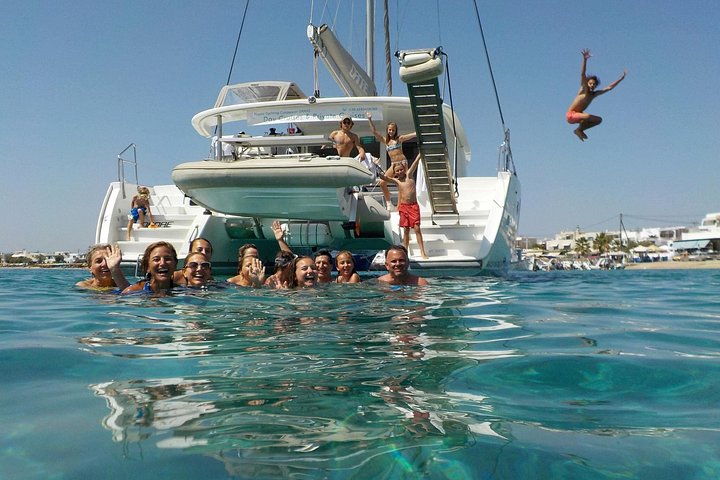 Catamaran cruise in Naxos, Greece, with swimming, snorkeling, and onboard dining, photo 9 | wizardtrip