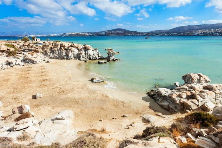 Catamaran cruise in Naxos, Greece, with swimming, snorkeling, and onboard dining, photo 21 | wizardtrip