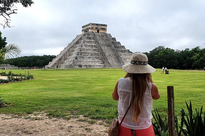 Excursion Privée à Chichen Itza avec Baignade au Cenote Sacré et Valladolid | wizardtrip