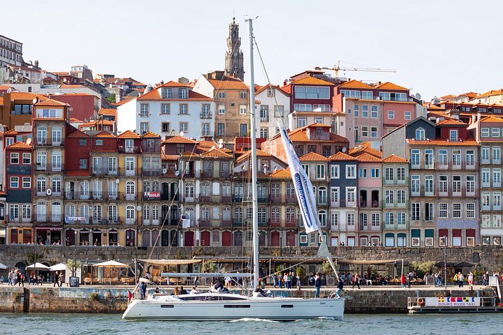 Enjoy a scenic Douro River cruise in Porto, Portugal, with Port wine and stunning city views, photo 25 | wizardtrip