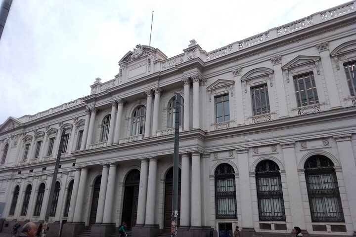 Vandretur i det historiske Santiago, Chile, der udforsker vartegn og kvarterer, foto 9 | wizardtrip