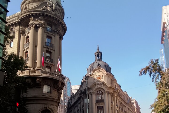 Vandretur i det historiske Santiago, Chile, der udforsker vartegn og kvarterer, foto 11 | wizardtrip
