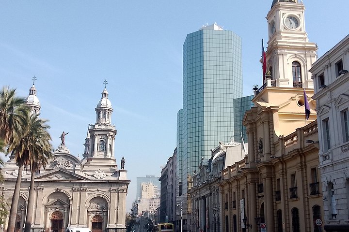 Vandretur i det historiske Santiago, Chile, der udforsker vartegn og kvarterer, foto 17 | wizardtrip