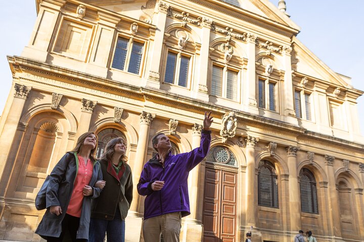 Tour guidato a piedi dei college storici, delle biblioteche e dei monumenti iconici dell'Università di Oxford, foto 9 | wizardtrip