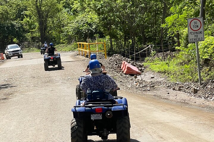 ATV-tur langs Costa Ricas strender og fjell, med dyreliv og naturskjønn utsikt, foto 31 | wizardtrip