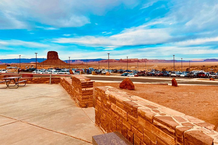 モニュメントバレーの広大な風景と文化遺産を、延長された4x4バックカントリーツアーで体験してください、写真22 | wizardtrip