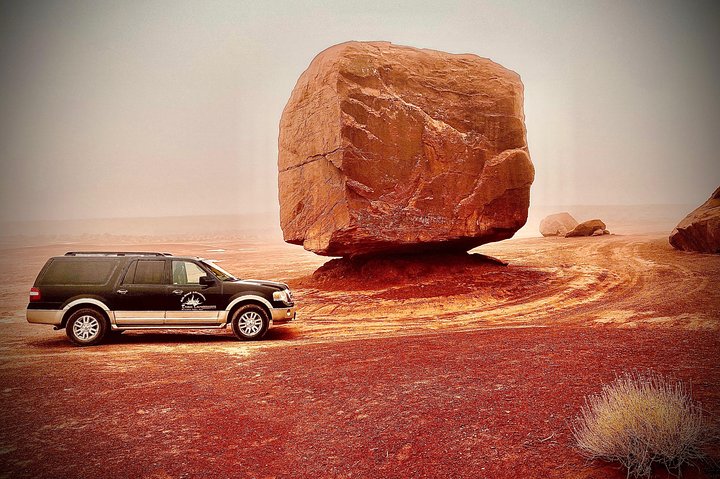 モニュメントバレーの広大な風景と文化遺産を、延長された4x4バックカントリーツアーで体験してください、写真39 | wizardtrip