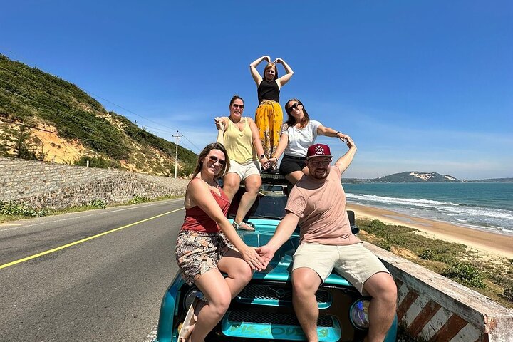 Oplev en spændende jeep-tur til Mui Nes sandklitter ved solopgang eller solnedgang, inklusive besøg til en fiskerlandsby og Fairy Stream, foto 10 | wizardtrip