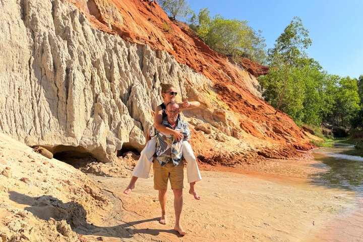 Oplev en spændende jeep-tur til Mui Nes sandklitter ved solopgang eller solnedgang, inklusive besøg til en fiskerlandsby og Fairy Stream, foto 23 | wizardtrip