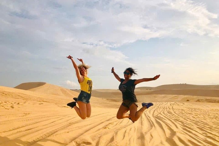 Oplev en spændende jeep-tur til Mui Nes sandklitter ved solopgang eller solnedgang, inklusive besøg til en fiskerlandsby og Fairy Stream, foto 31 | wizardtrip