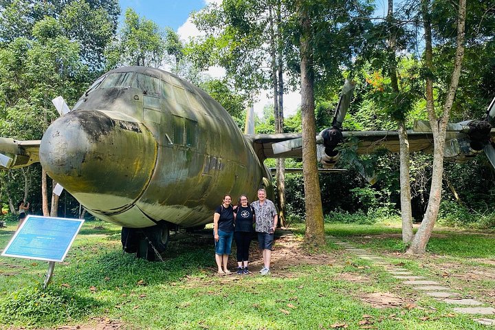 Explorez les tunnels historiques de Cu Chi à Ben Duoc, Vietnam, offrant un aperçu authentique de la survie en temps de guerre, photo 12 | wizardtrip