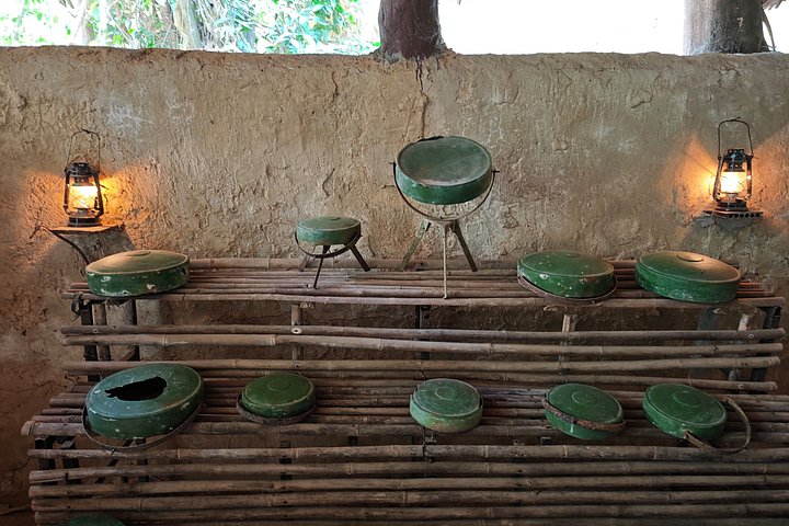 Explorez les tunnels historiques de Cu Chi à Ben Duoc, Vietnam, offrant un aperçu authentique de la survie en temps de guerre, photo 36 | wizardtrip
