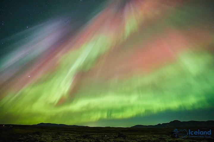 Passeio em grupo pequeno à procura da Aurora Boreal perto de Reykjavík, Islândia, foto 6 | wizardtrip