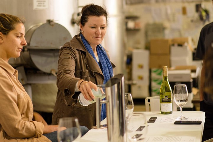 Full day tour exploring Margaret River's hidden gems, including wine tasting, local food, and animal encounters, photo 14 | wizardtrip