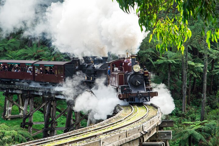 Puffing Billy and Healesville Sanctuary Scenic Tour | wizardtrip