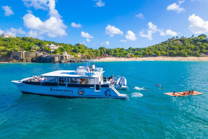 Crociera in catamarano ad Anguilla per nuotare con le tartarughe, fare snorkeling e rilassarsi in spiaggia, foto 6 | wizardtrip