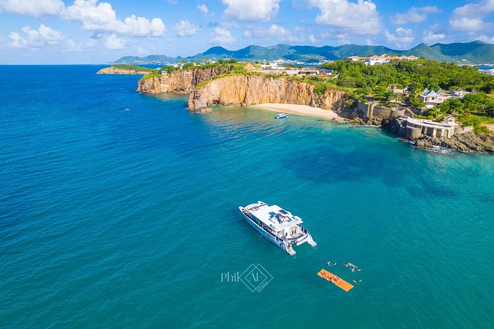 Excursion en bateau à Saint-Martin avec baignade, snorkeling et island hopping, photo 17 | wizardtrip