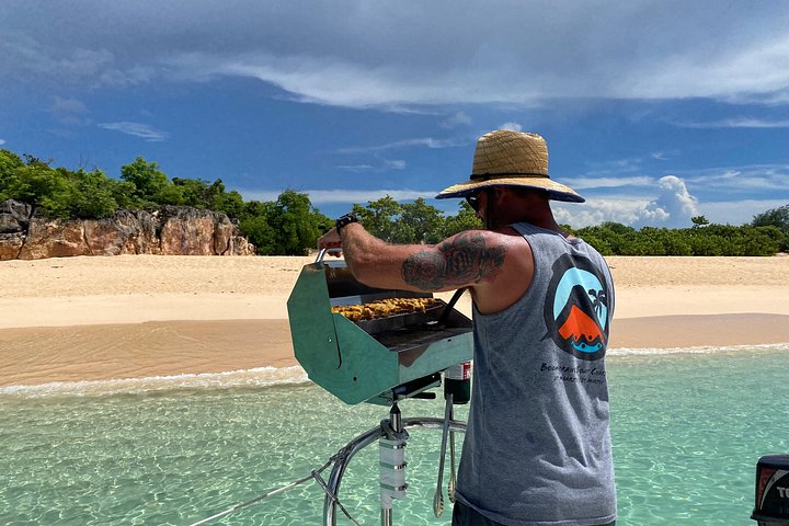 Excursion en bateau à Saint-Martin avec baignade, snorkeling et island hopping, photo 29 | wizardtrip