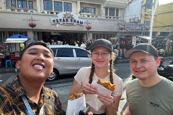 Privé-dagtour met gids die de historische bezienswaardigheden, culturele monumenten en het lokale leven van Jakarta verkent, foto 7 | wizardtrip