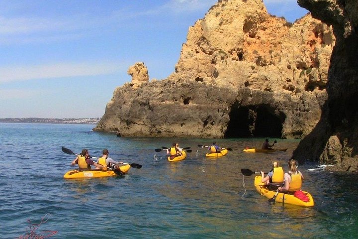 Kajakkpadling gjennom havgrottene og hulene ved Ponta da Piedade, Lagos, Portugal, foto 14 | wizardtrip