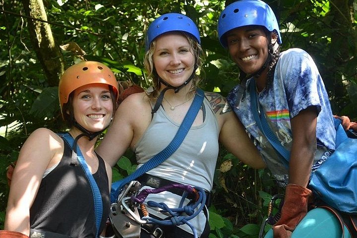 Oplev svævebane, rapelling og vandreture i den frodige Carpintera Hills regnskov nær San Jose, Costa Rica, foto 13 | wizardtrip