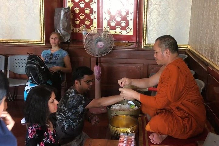 Privé tour van iconische tempels in Bangkok, inclusief de Gouden Boeddha en de Liggende Boeddha, foto 7 | wizardtrip