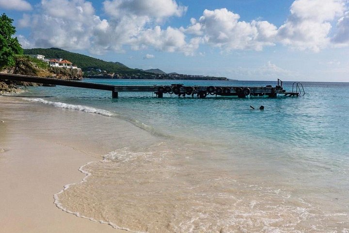 Explore a beleza natural de Curaçao com passeios a grutas, snorkeling com tartarugas e relaxamento na praia, foto 9 | wizardtrip