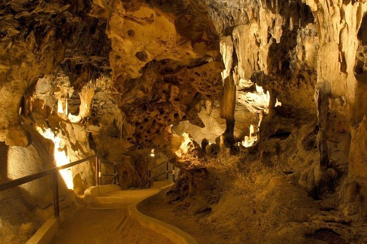 Explore a beleza natural de Curaçao com passeios a grutas, snorkeling com tartarugas e relaxamento na praia, foto 14 | wizardtrip