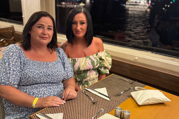 Disfruta de un cautivador crucero con cena por el río Nilo en El Cairo, con entretenimiento en vivo y impresionantes vistas de la ciudad, foto 23 | wizardtrip