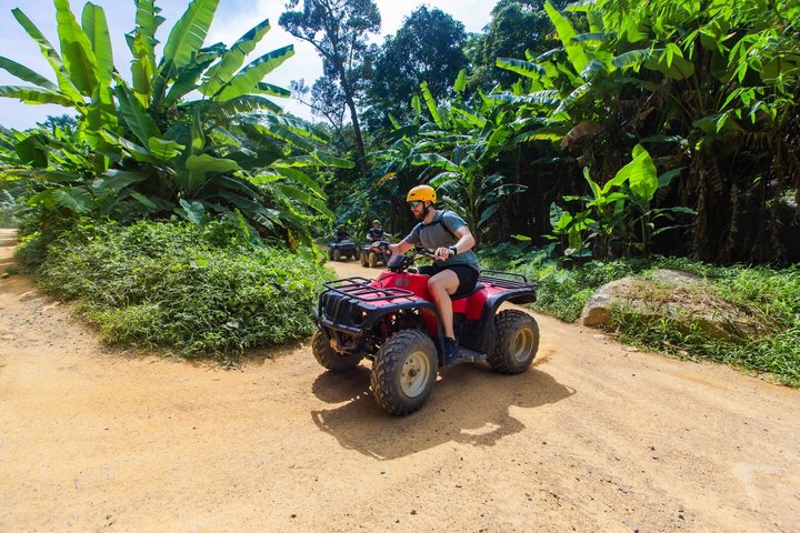 Experimenta un emocionante paseo en ATV y una aventura de tirolesa a través de la exuberante jungla y los paisajes escénicos de Phuket, foto 18 | wizardtrip