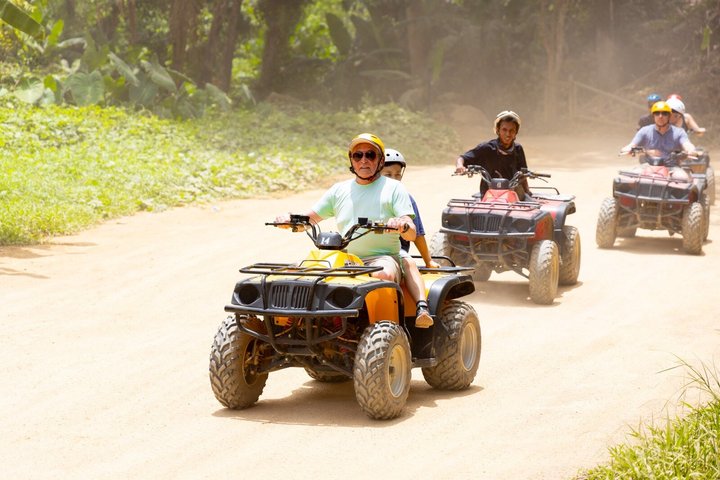 Experimenta un emocionante paseo en ATV y una aventura de tirolesa a través de la exuberante jungla y los paisajes escénicos de Phuket, foto 23 | wizardtrip