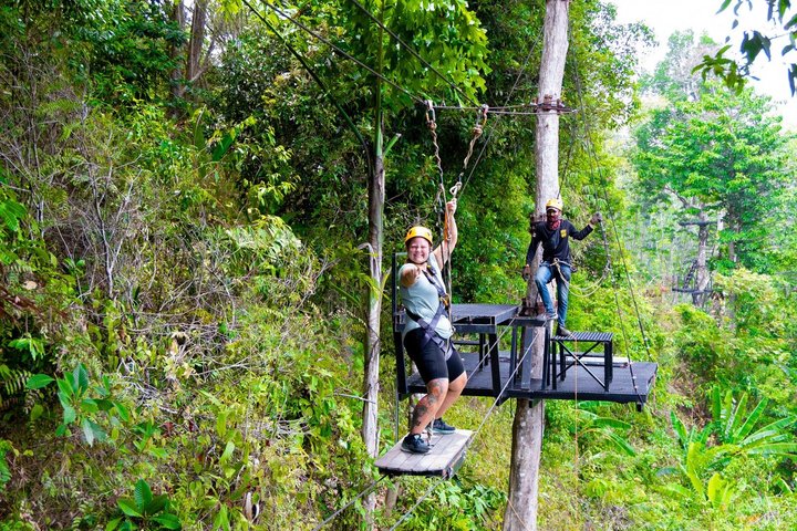 Experimenta un emocionante paseo en ATV y una aventura de tirolesa a través de la exuberante jungla y los paisajes escénicos de Phuket, foto 34 | wizardtrip