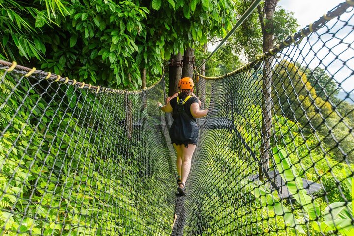 Experimenta un emocionante paseo en ATV y una aventura de tirolesa a través de la exuberante jungla y los paisajes escénicos de Phuket, foto 38 | wizardtrip