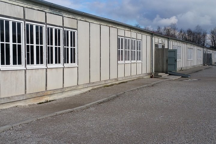 En dyster guidad tur till minnesplatsen för koncentrationslägret Dachau från München, foto 9 | wizardtrip