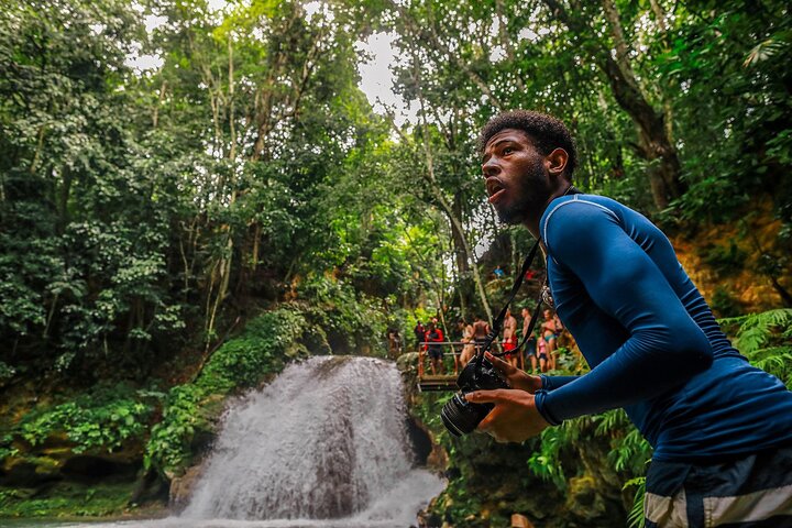 Oplev Jamaicas naturlige skønhed med spændende eventyr som det Blå Hul, ridning og river tubing, foto 10 | wizardtrip