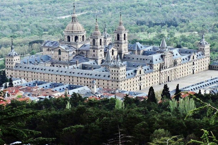 Excursion Monastère de l'Escurial et Vallée des Martyrs depuis Madrid | wizardtrip