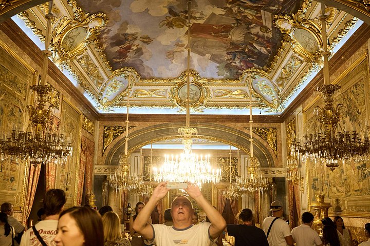 Guidet gåtur i Madrids historiske sentrum og Det Kongelige Slott, med ikoniske landemerker og hurtiggang, foto 18 | wizardtrip