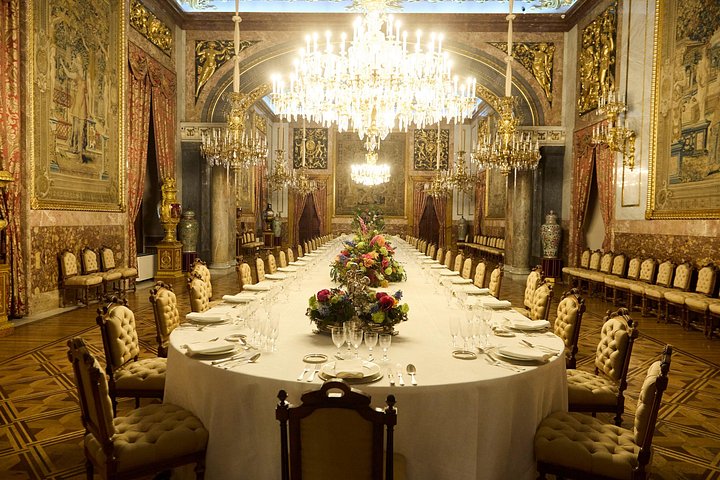 Guidet gåtur i Madrids historiske sentrum og Det Kongelige Slott, med ikoniske landemerker og hurtiggang, foto 19 | wizardtrip