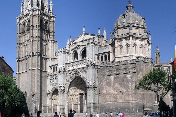 Excursión de día completo desde Madrid a Toledo, explorando su histórica catedral, sinagogas e iglesias, foto 9 | wizardtrip