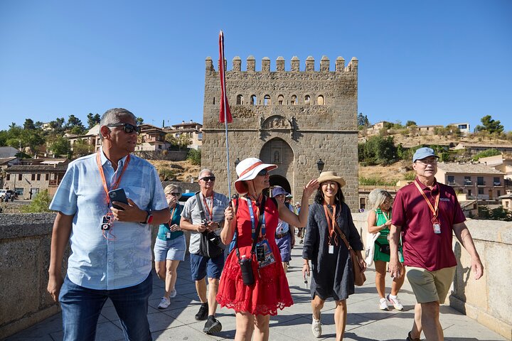 Excursión de día completo desde Madrid a Toledo, explorando su histórica catedral, sinagogas e iglesias, foto 17 | wizardtrip