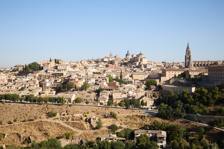 Excursión de día completo desde Madrid a Toledo, explorando su histórica catedral, sinagogas e iglesias, foto 26 | wizardtrip